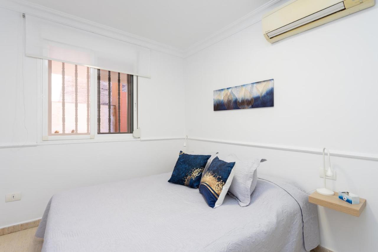 Home2Book Fantastic 160M2 Terrace Flat & Bbq Radazul Luaran gambar