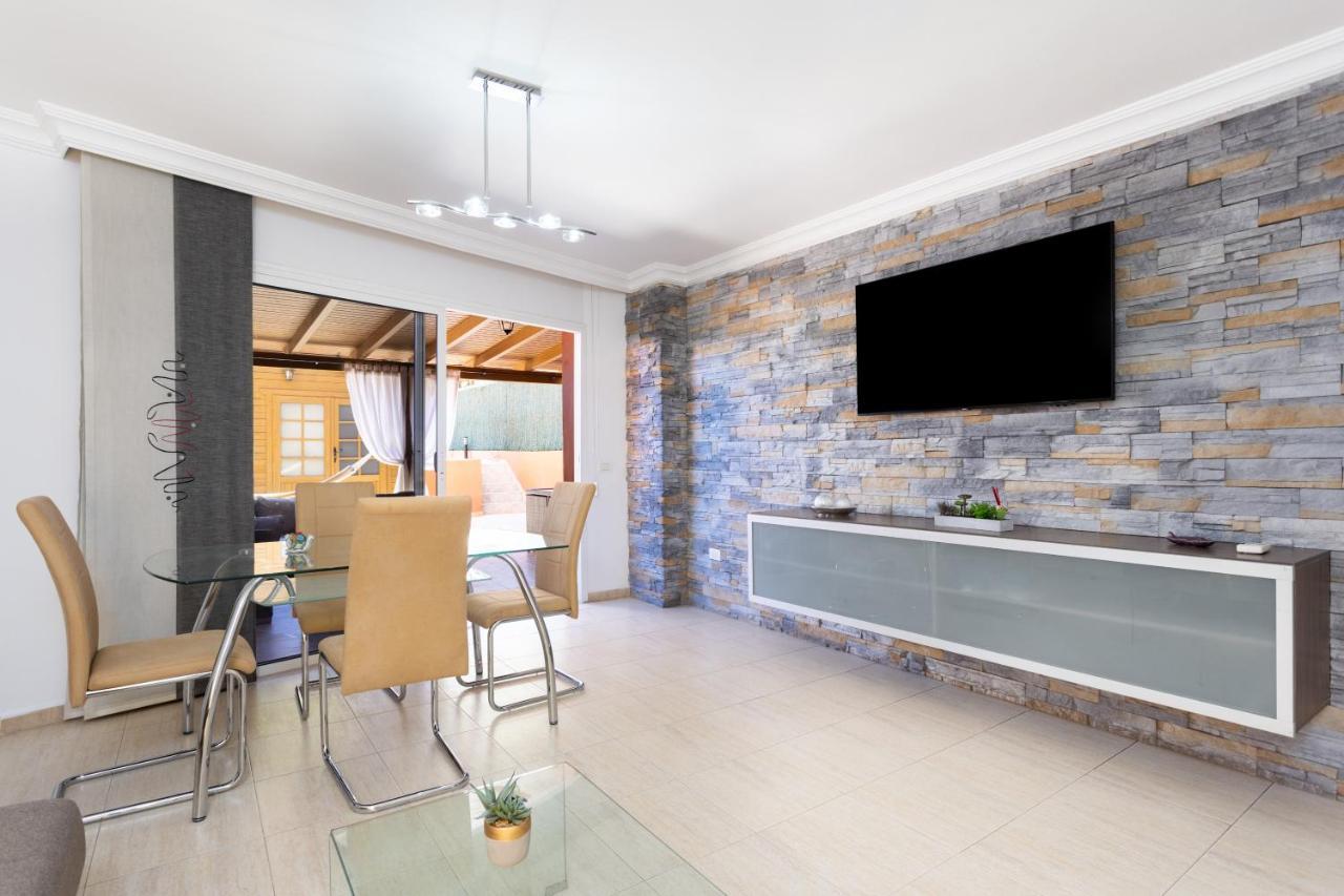 Home2Book Fantastic 160M2 Terrace Flat & Bbq Radazul Luaran gambar
